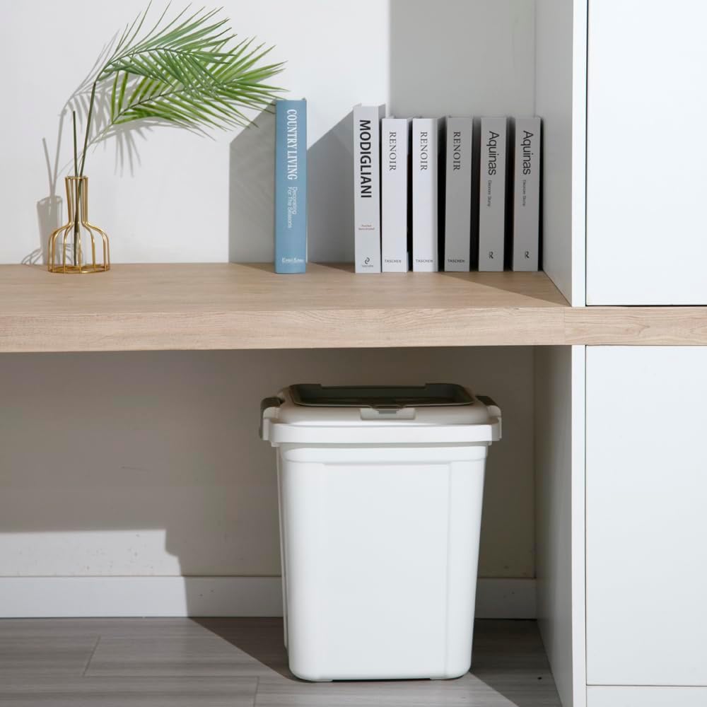 Ashfield & Harkness Airtight Pet Food Storage Container, up to 20 Lbs/ 23 Qt for Dog Cat Bird and Other Pet Food Storage, Easy Acces Including Scoup, Easy Access, Lightweight Keeps Pet Food Fresh - Image 6