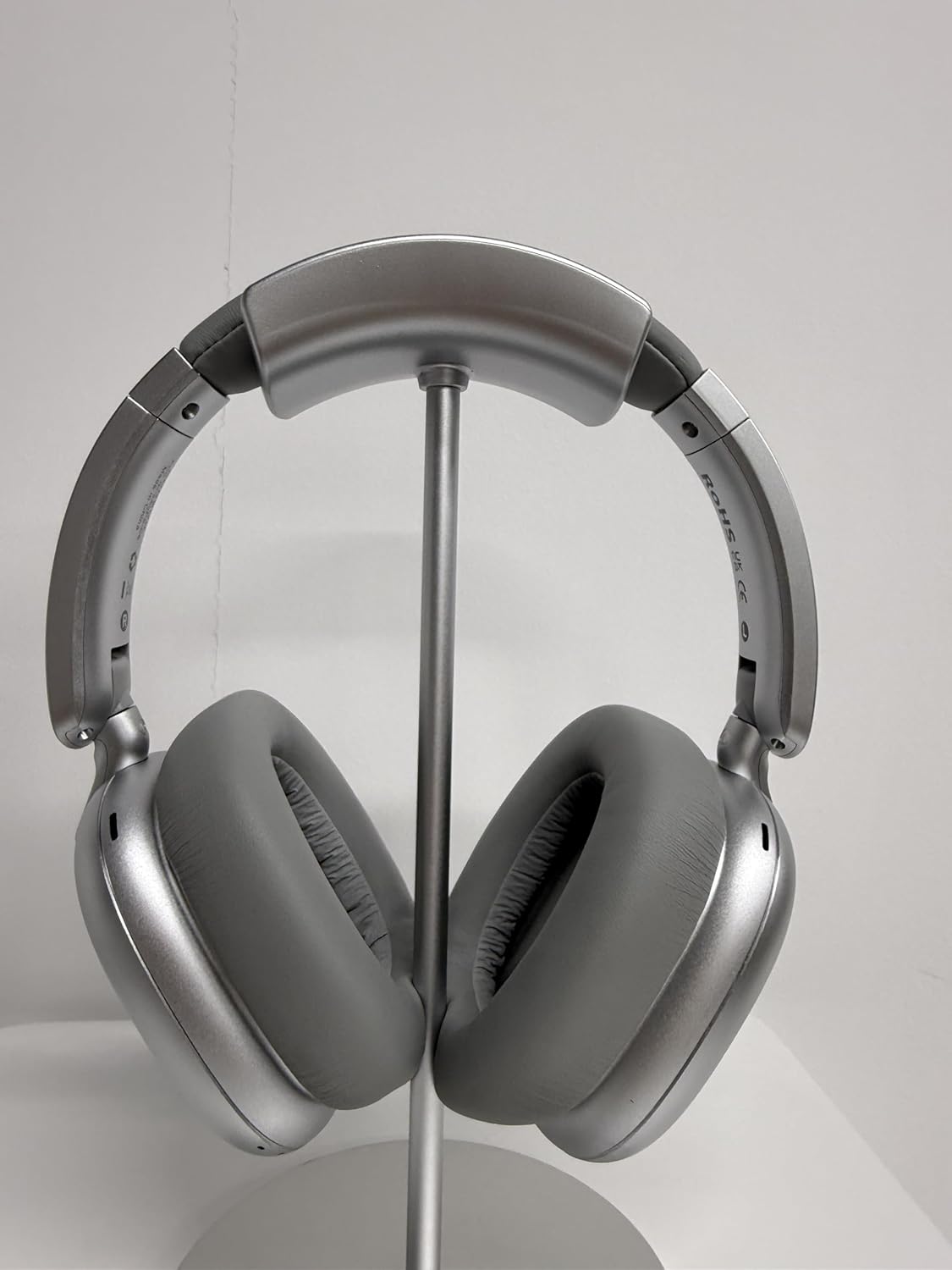 RORSOU C6 Active Noise Cancelling Headphones, Wireless Over Ear Bluetooth Headphones, 60H Playtime, Lightweight Folding Deep Bass Comfort Fit Ear Cups Headset with Mic for iPad/Travel/PC/Home Silver - Image 2